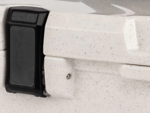 KONG Cooler 20 QT.