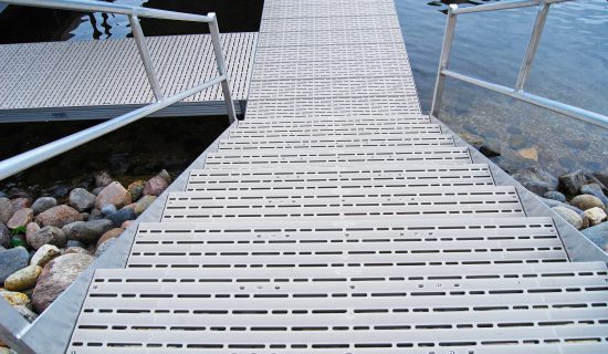 TITAN DECKING