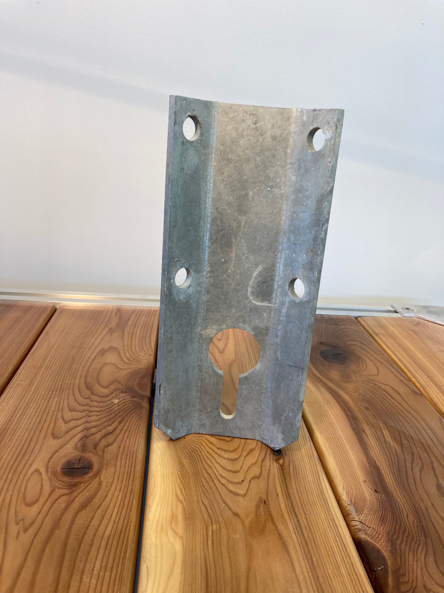 Corner Anchor Connector