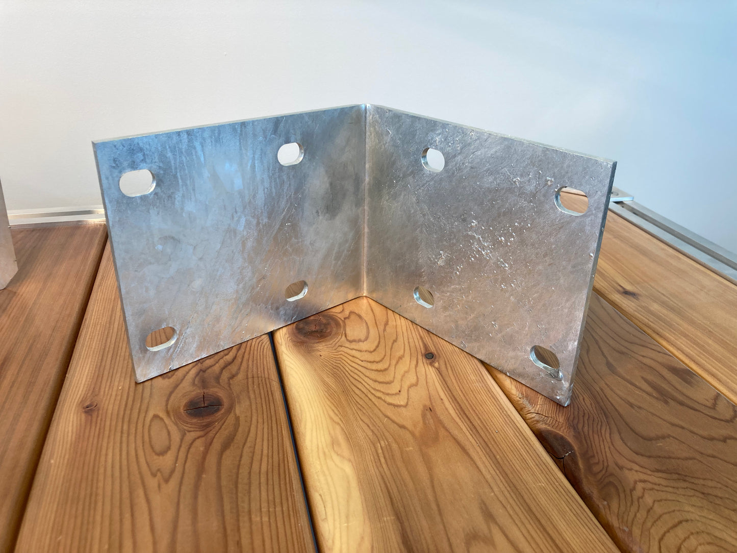 Inside Corner Angle (Slotted)